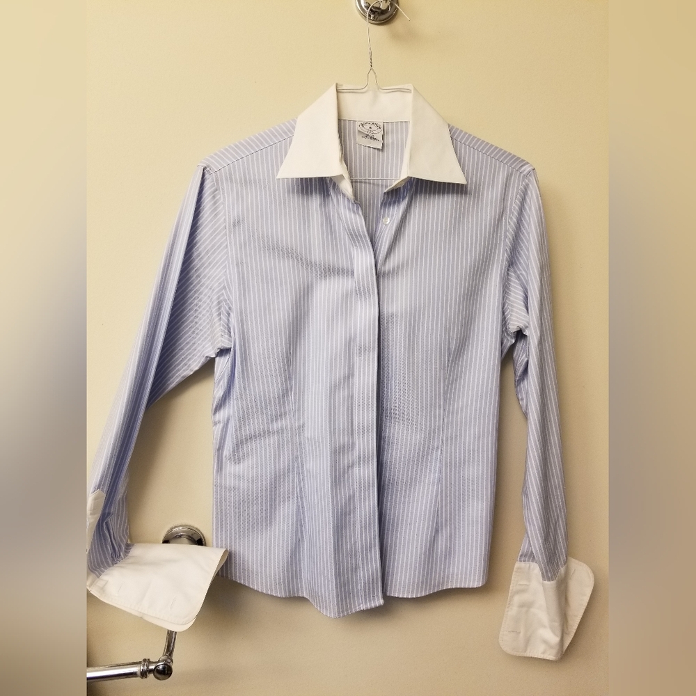Brooks Brother's mantailored dress shirt. Women's size 10, fitted, non-iron.